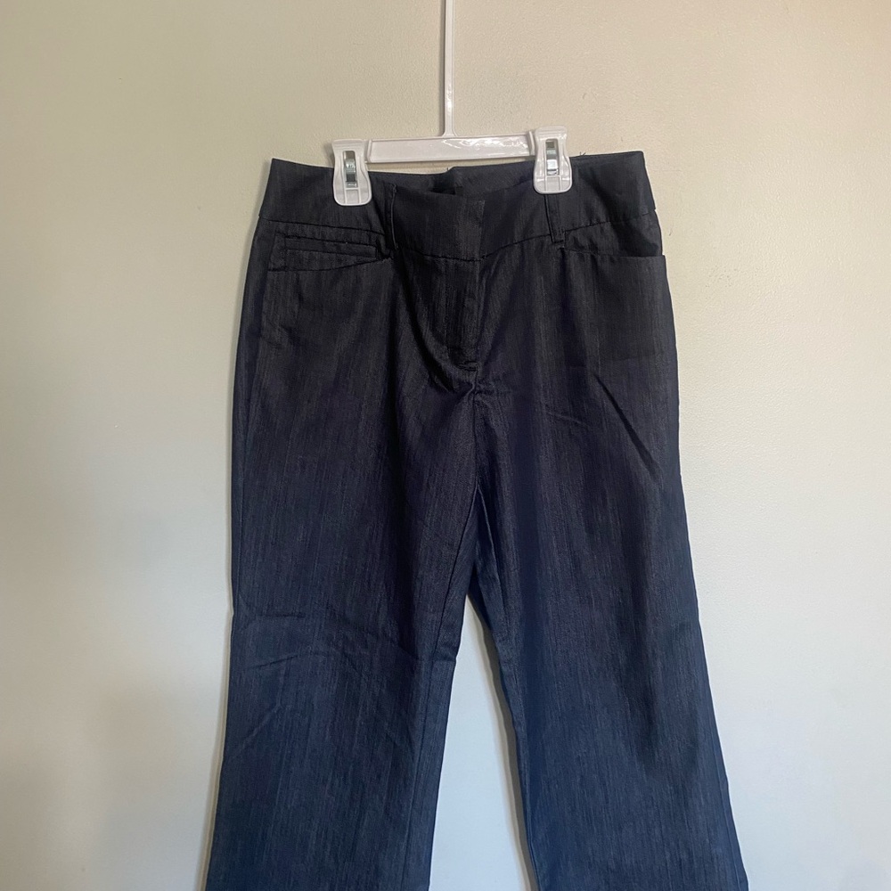 Women’s New York and company wide leg Jean trousers size 2 short ( they were hem